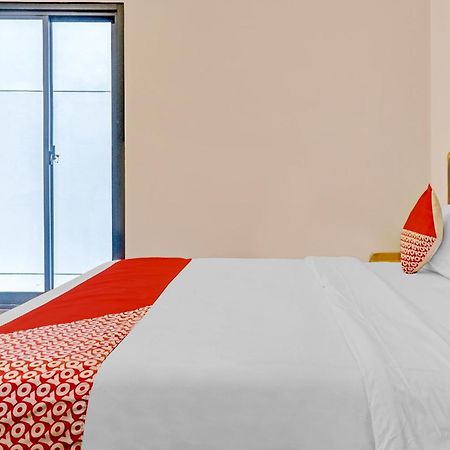 Super Oyo Capital O 90635 Tango Juliet Residence จาการ์ตา ภายนอก รูปภาพ