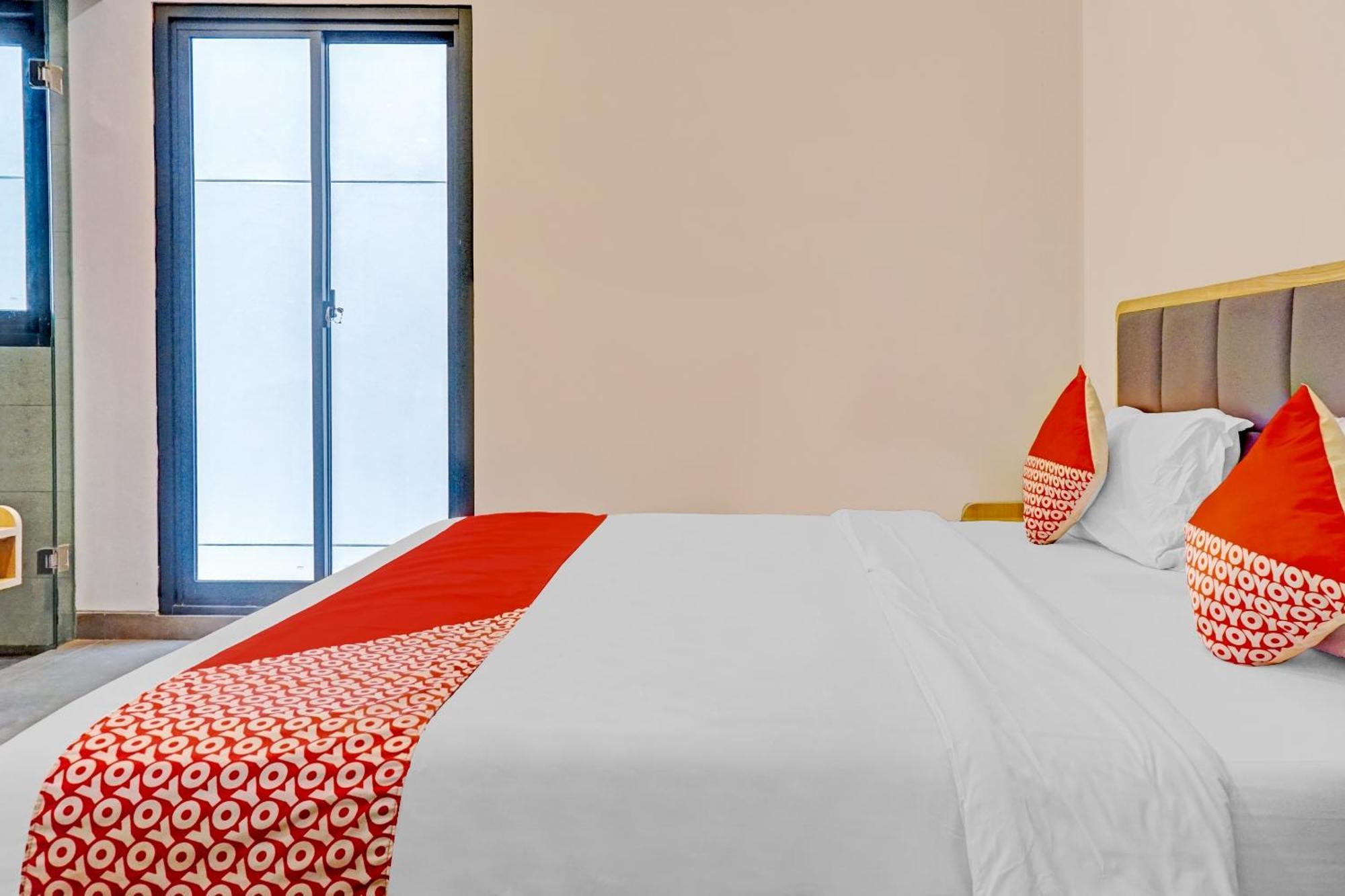 Super Oyo Capital O 90635 Tango Juliet Residence จาการ์ตา ภายนอก รูปภาพ