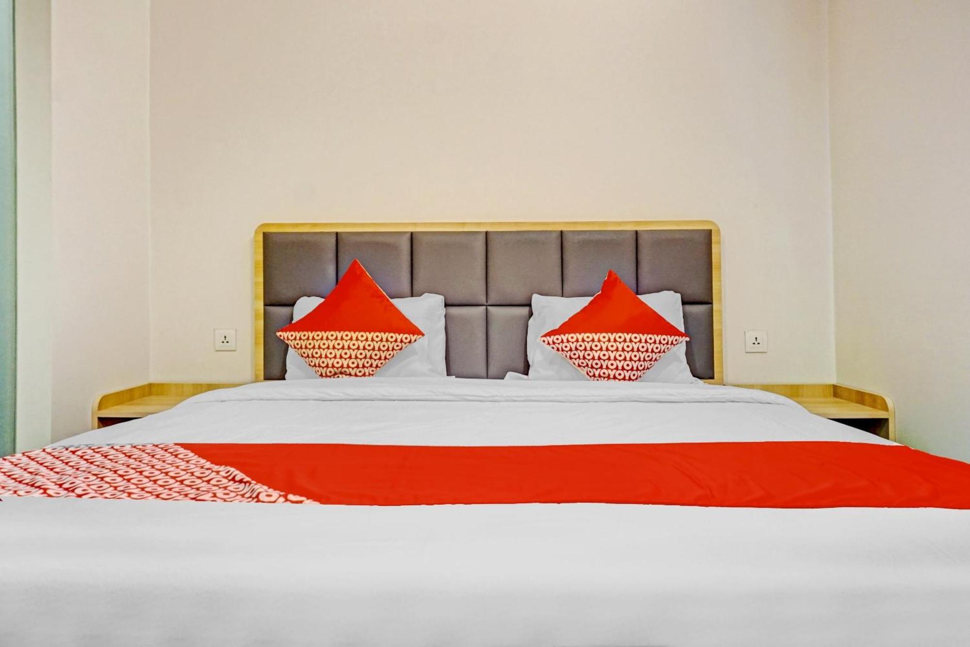Super Oyo Capital O 90635 Tango Juliet Residence จาการ์ตา ภายนอก รูปภาพ