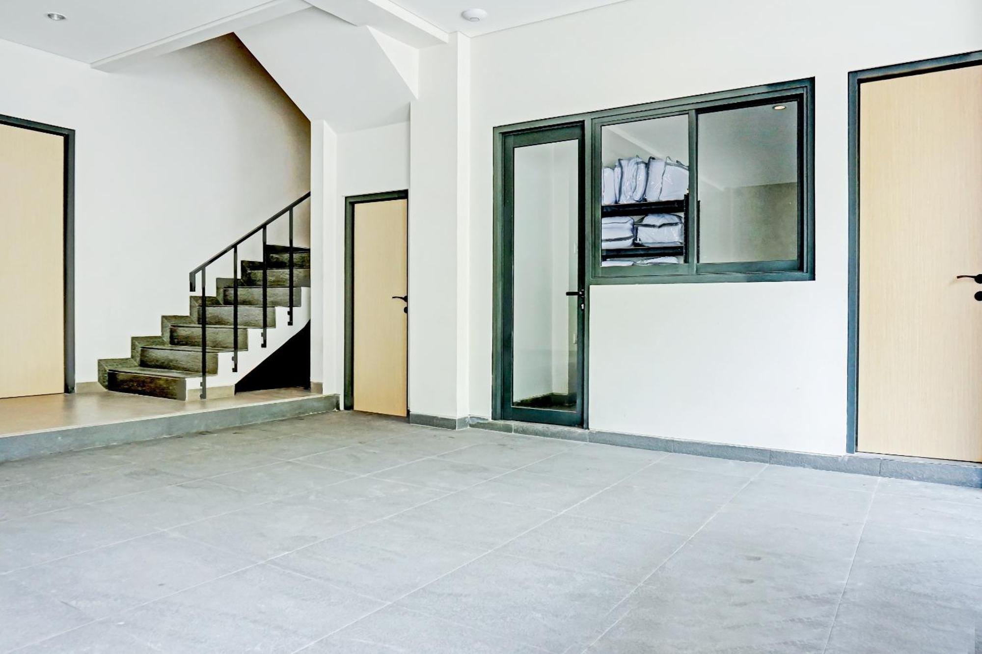 Super Oyo Capital O 90635 Tango Juliet Residence จาการ์ตา ภายนอก รูปภาพ